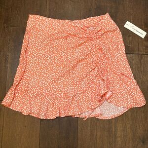 NWT Urban Romantics Dot Skirt
